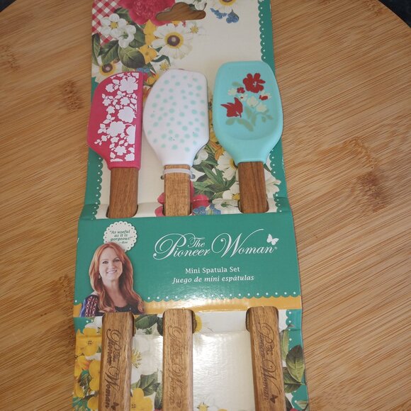 kitchen set spatulas, oven mitt, potholder - Picture 8 of 10